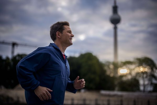 Steffen Krach im Gespräch in Berlin